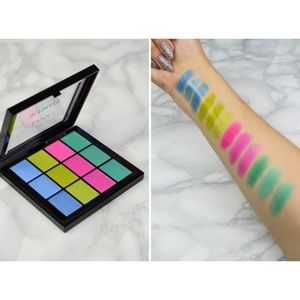 Nyx Ultimate Multi-Finish Shadow Palette Electric